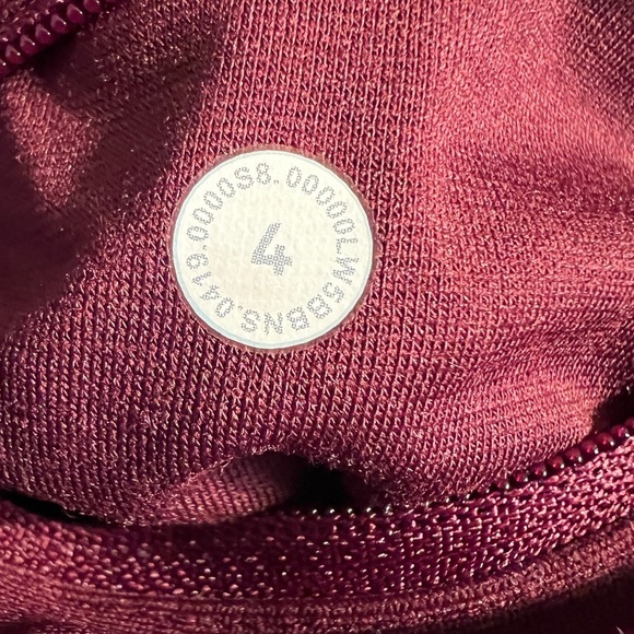 Lululemon “Zoned In Tight” Run / Train in Vibrant Plum Shadow Shade ~ Size 4 - Picture 7 of 7